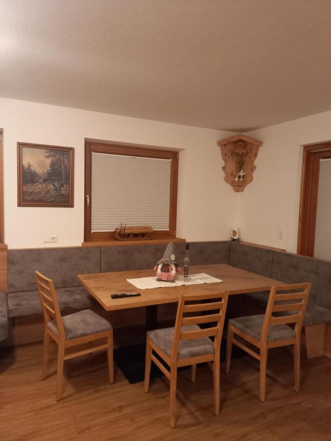 Hollenzen Grosszuegiges Apartment Georg Mayrhofen Barrierefrei מראה חיצוני תמונה